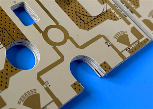 último caso de la compañía sobre Una inmersión profunda en un diseño de PCB RF DiClad 527 sin máscara de alto rendimiento