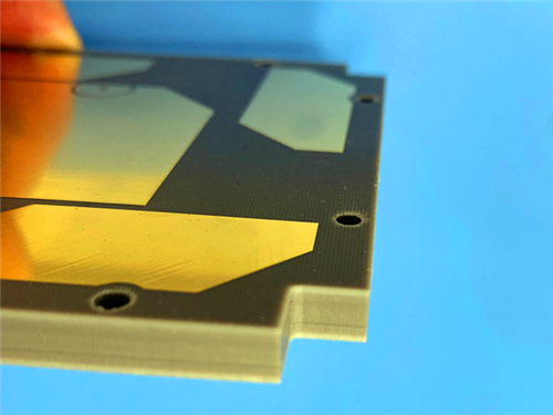 Soluciones de PCB F4BM233 DK bajo 2.33 Laminado de Fibra de Vidrio PTFE con lámina de cobre ED y núcleo personalizado de 4 mm de espesor